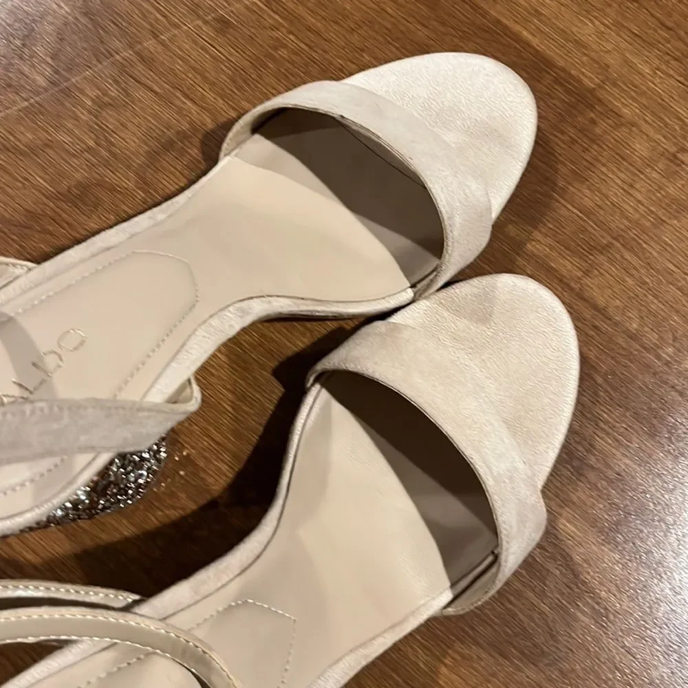 Aldo dress shoes with sparkly heels size 8.5.